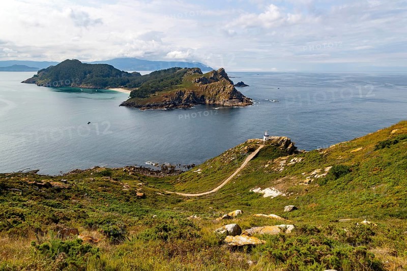 Saint Martin or South island