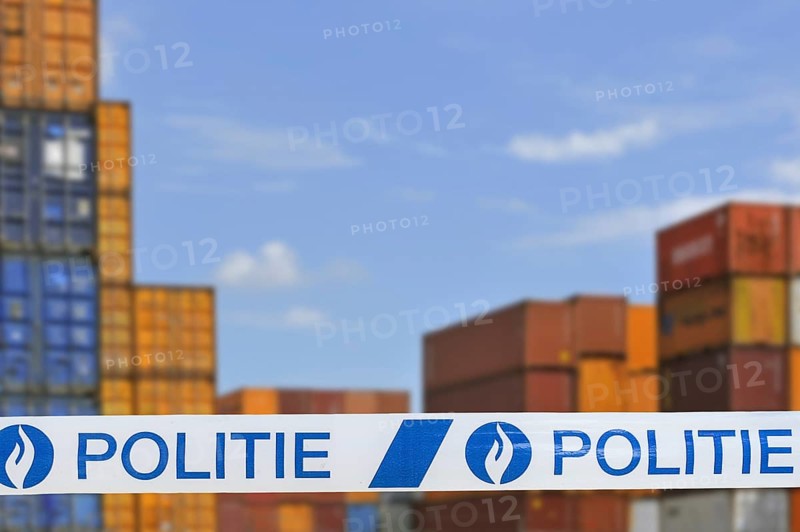 War on drugs. Politie