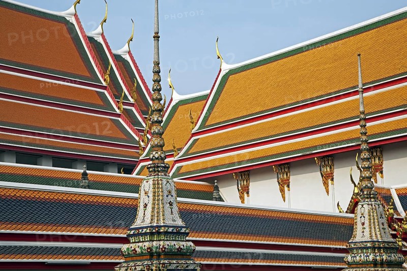 Decorated stupas