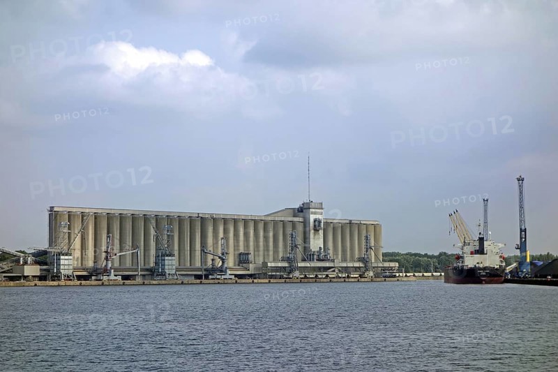 Grain silos of Euro-Silo