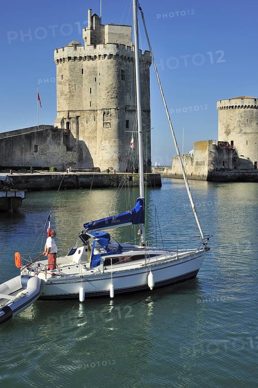 The medieval towers tour de la Chaine and tour Saint-Nicolas in the old harbour