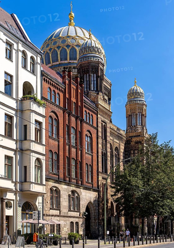 Tambour dome