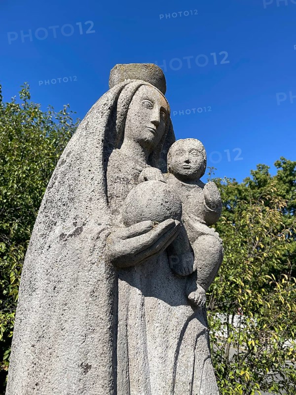 Madonna sculpture