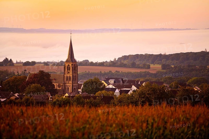 The church of St. Servatius at sunrise