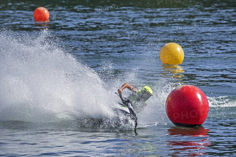 Jet ski