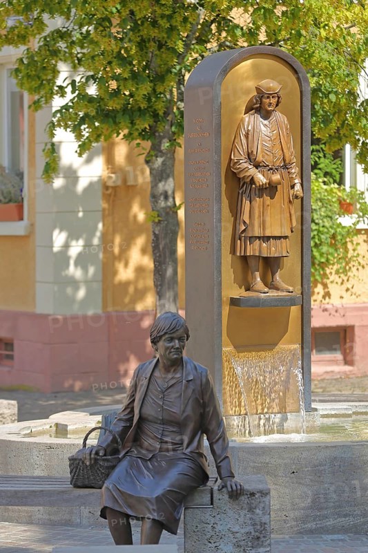Sculptures by the medieval artist and sculptor Tilman Riemenschneider and market woman