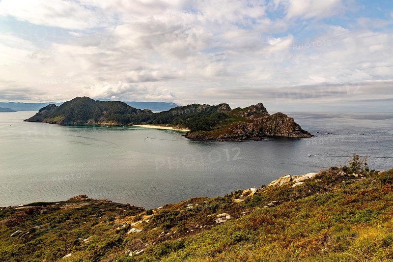 Saint Martin or South island