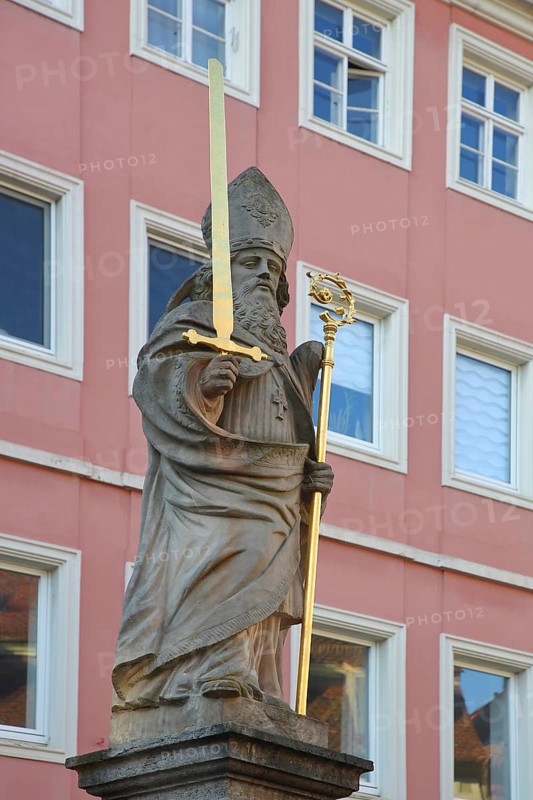 Killiansbrunnen and Saint Kilian
