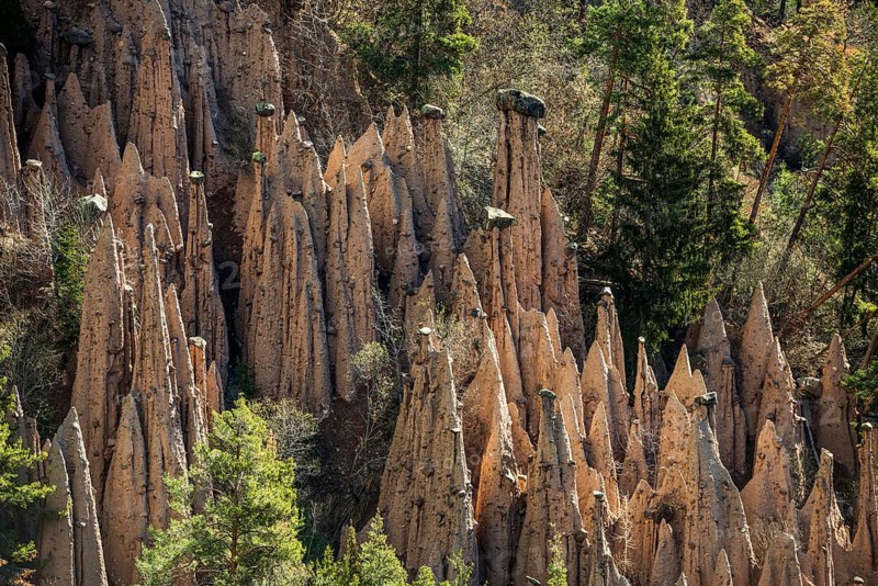 Earth pyramids