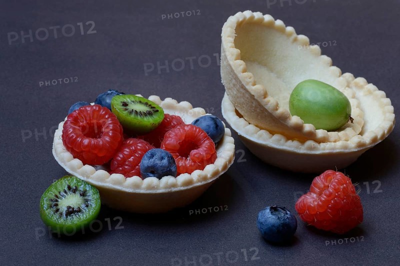 Fruit in tartlet base