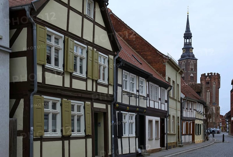 Half-timbered houses in Huenerdorfer Strasse
