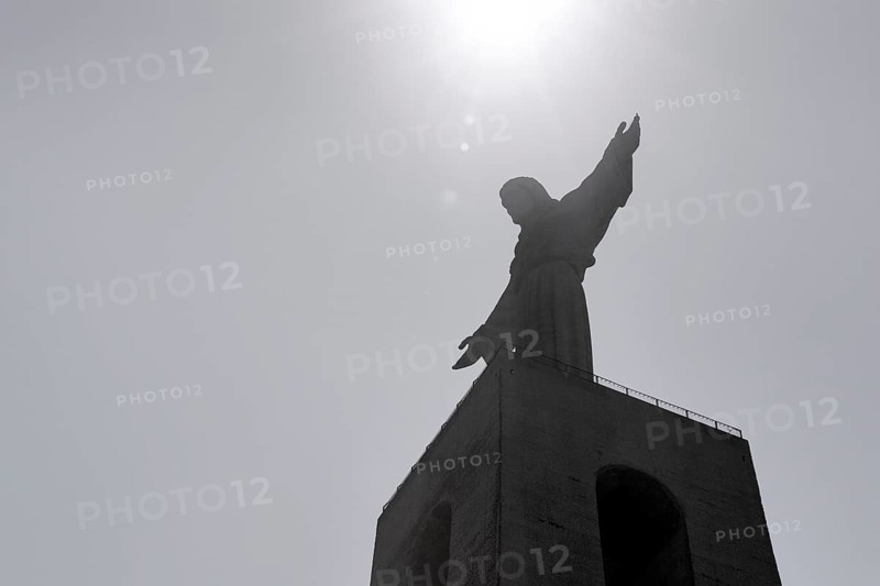 Cristo Rei in the haze