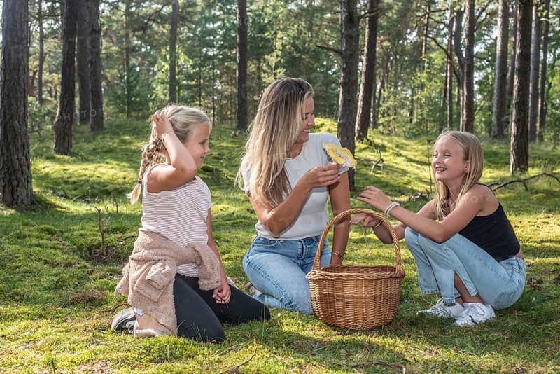 Blonde woman with two girls
