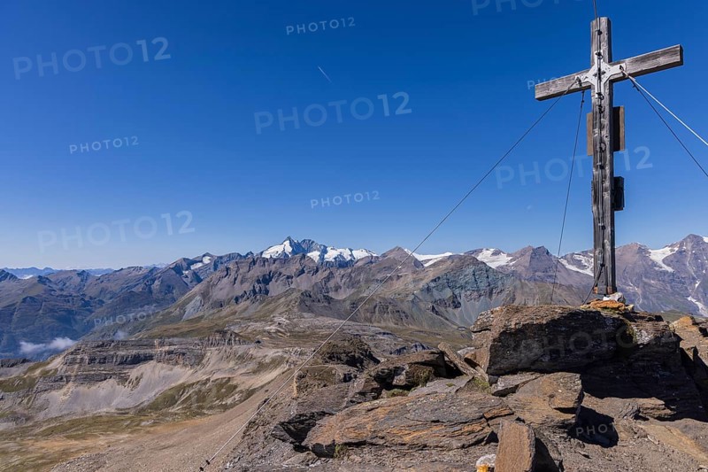 Summit cross on Hinteren Moderegg