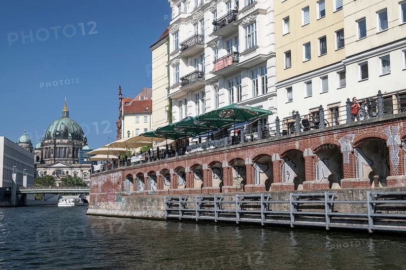 Spreepromenade and Berlin Cathedral
