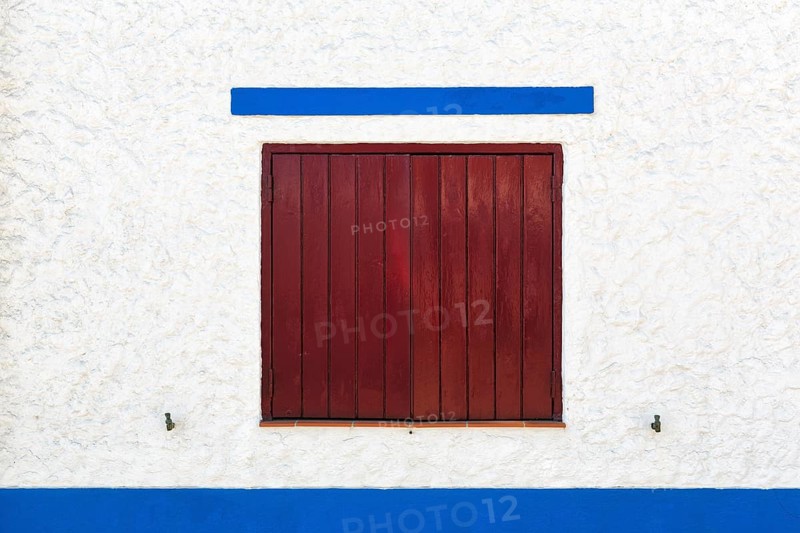 Closed shutter
