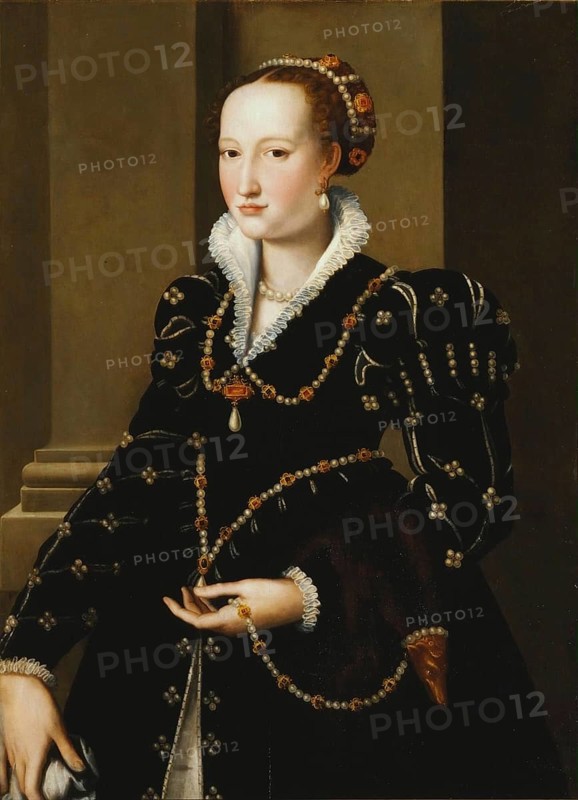 Isabella Romola de Medici