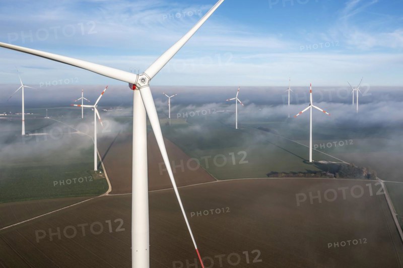 Tomerdingen wind farm in the Swabian Alb. Fog is rolling in