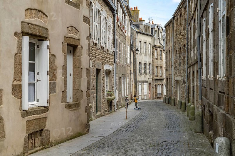 Alley in the old town of Granville