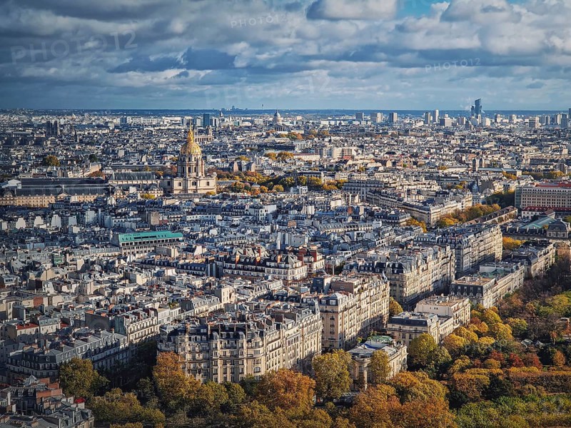 Sightseeing aerial view over the Paris city