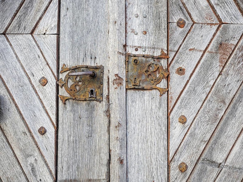 Rusty door fitting