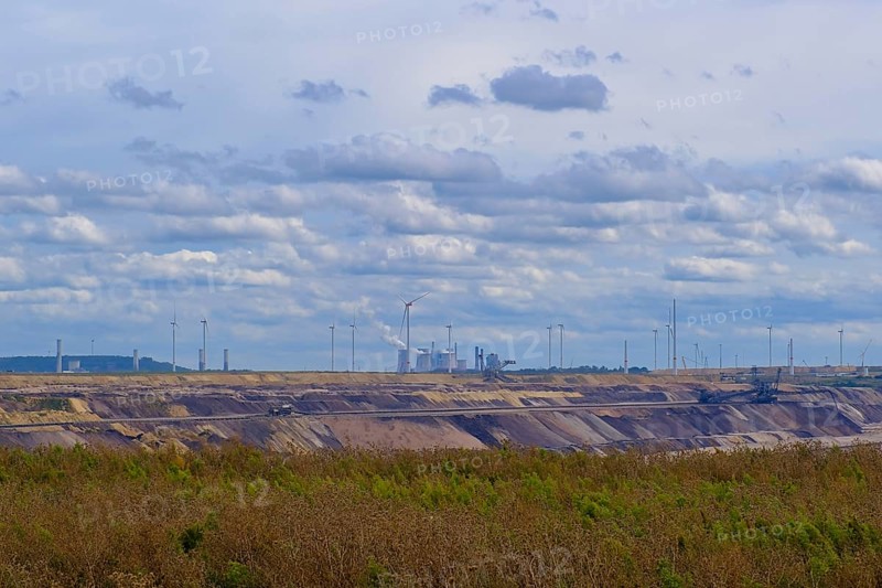 Lignite-fired power plant on the edge of the Garzweiler open-cast lignite mine