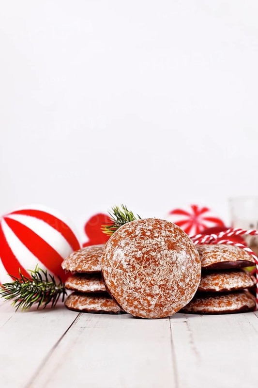 Traditional German round glazed gingerbread Christmas cookie called 'Lebkuchen' with negative space