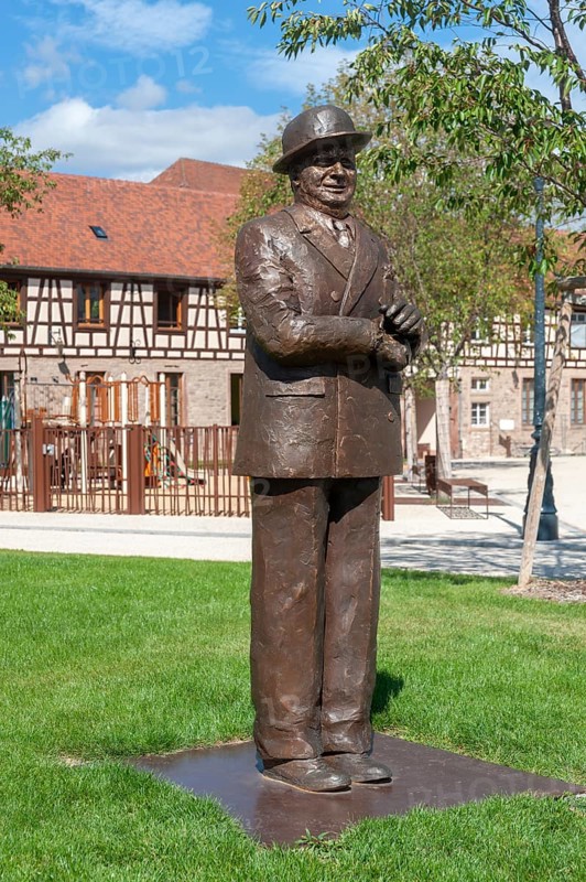 Bronze sculpture of Ettore Bugatti