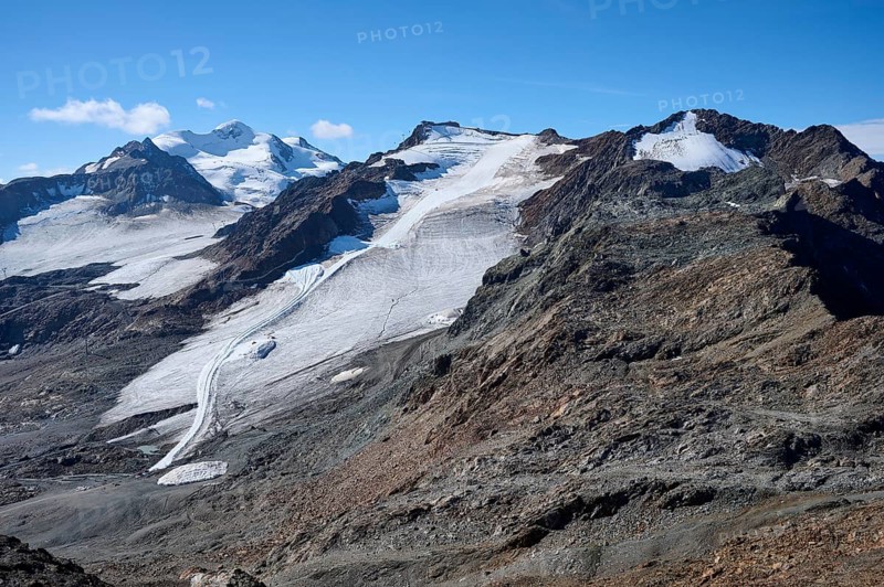Wildspitze with Taschachferner and Hinterer Brunnenkogel with Mittelbergferner