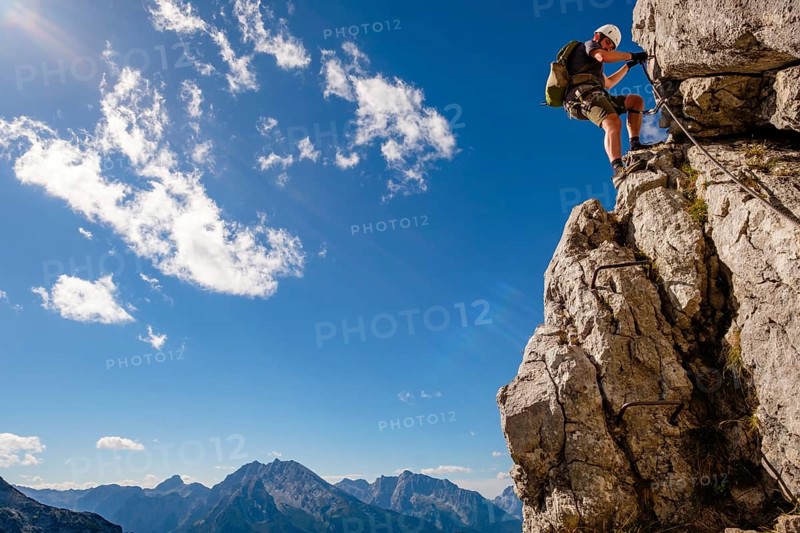 Climbers on the Mannlsteig