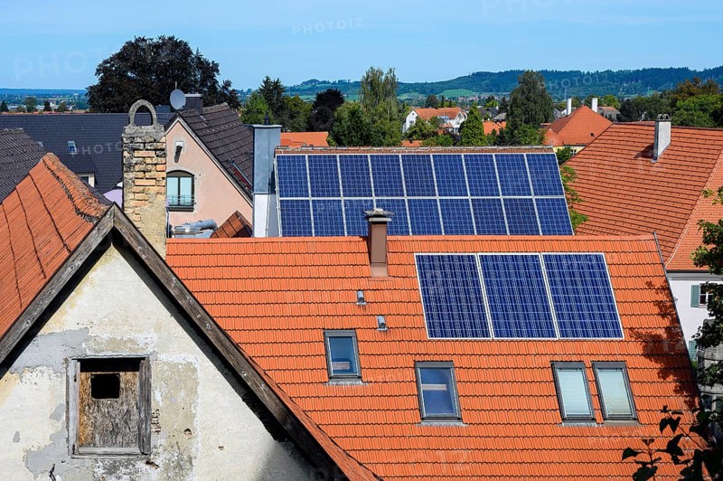 Old roofs with solar modules
