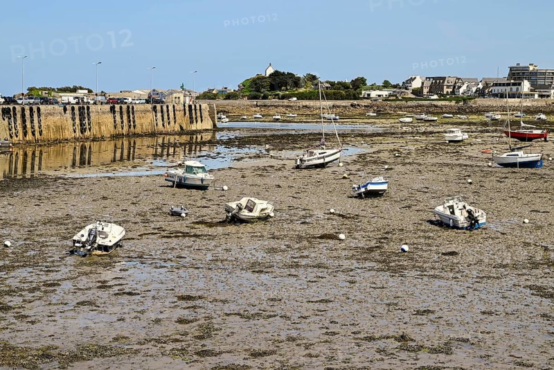 Boats in the dry harbour basin