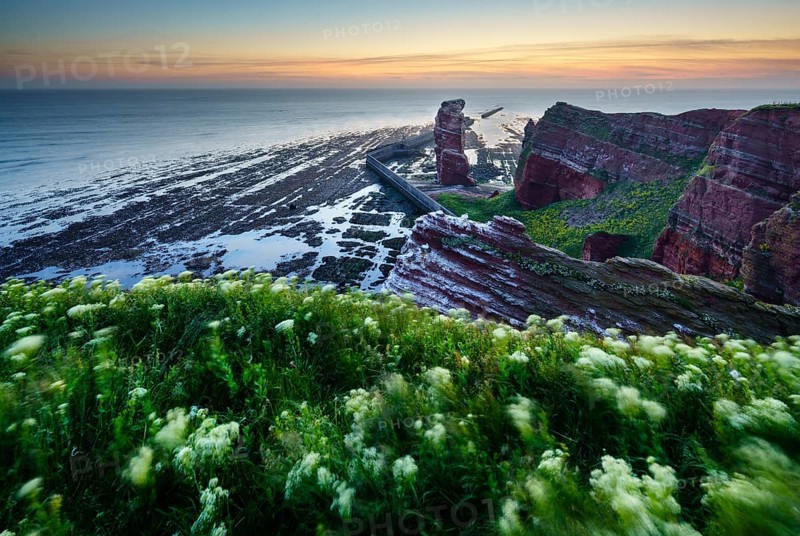Lange Anna with cliffs on the high seas island of Helgoland