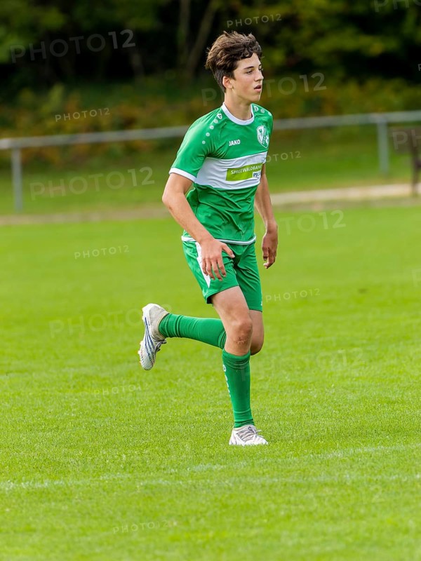 Football Youth Match and Training