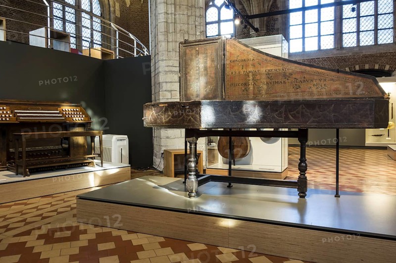 17th century harpsichord by Andreas Ruckers in the Vleeshuis