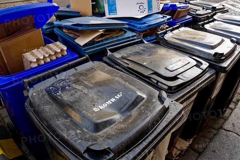 Overflowing bins