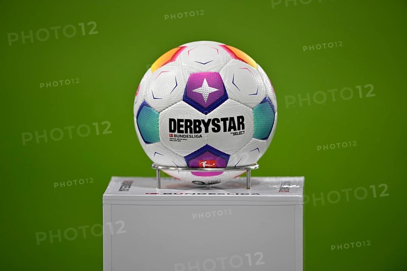 Adidas Derbystar match ball lies on pedestal