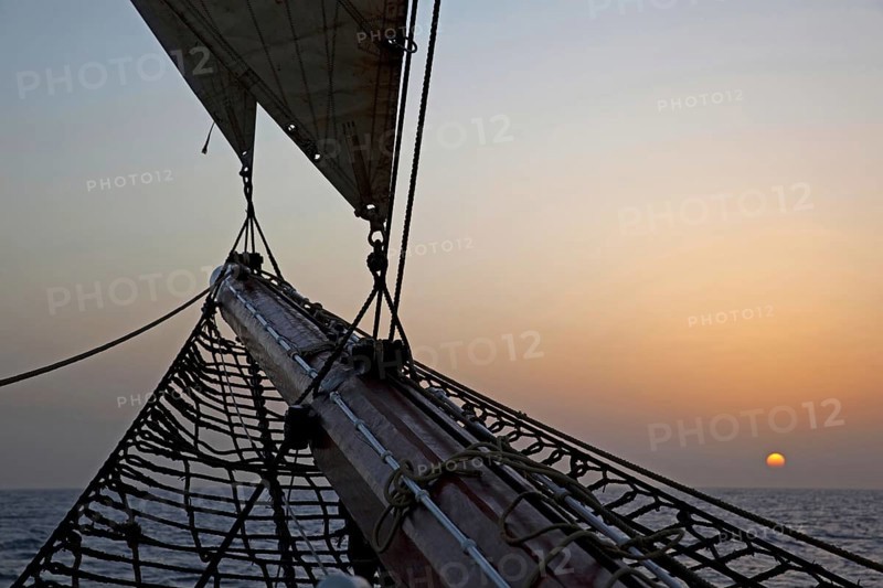 Safety netting under bowsprit of the Oosterschelde