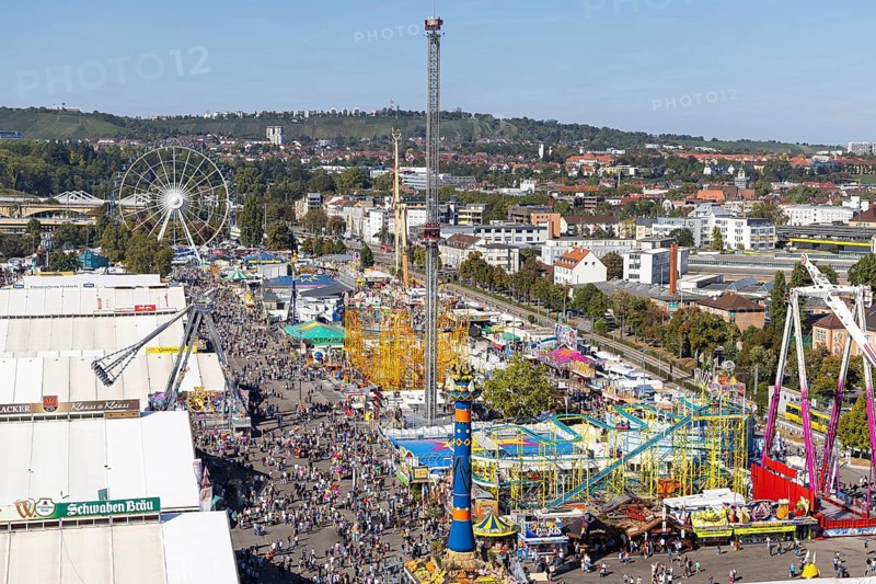 The Stuttgart Folk Festival at the Cannstatter Wasen is one of the most important traditional festivals in Germany. In addition to the large marquees