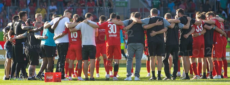 The team of 1.FC Heidenheim sums up today's match with coach Frank SCHMIDT