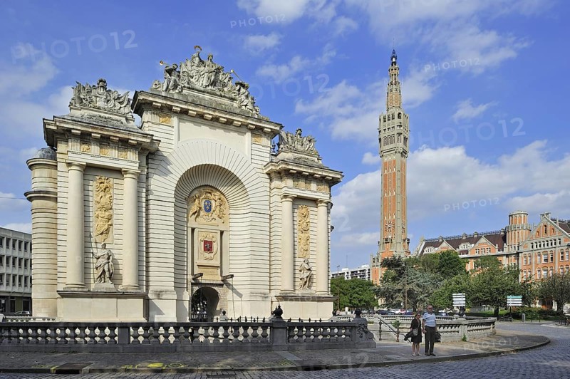 Belfry and triumphal arch Porte de Paris of Lille