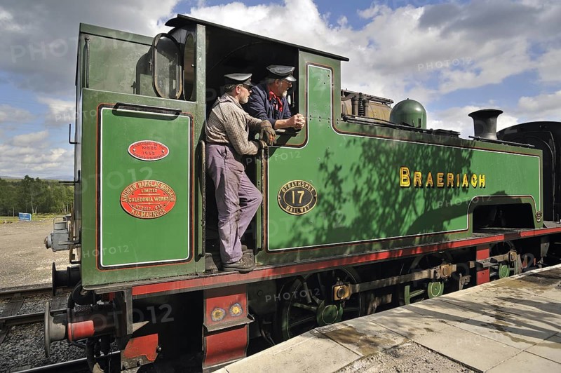 Engine drivers in steam engine