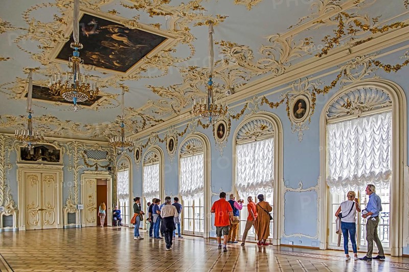 Tourists visiting the State Hermitage Museum