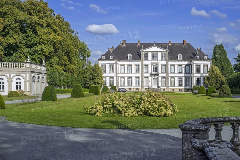 18th century Attre Castle