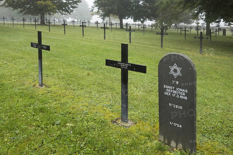 Jewish headstone amongst graves of German soldiers at the First Wolrd War One Deutscher Soldatenfriedhof Consenvoye