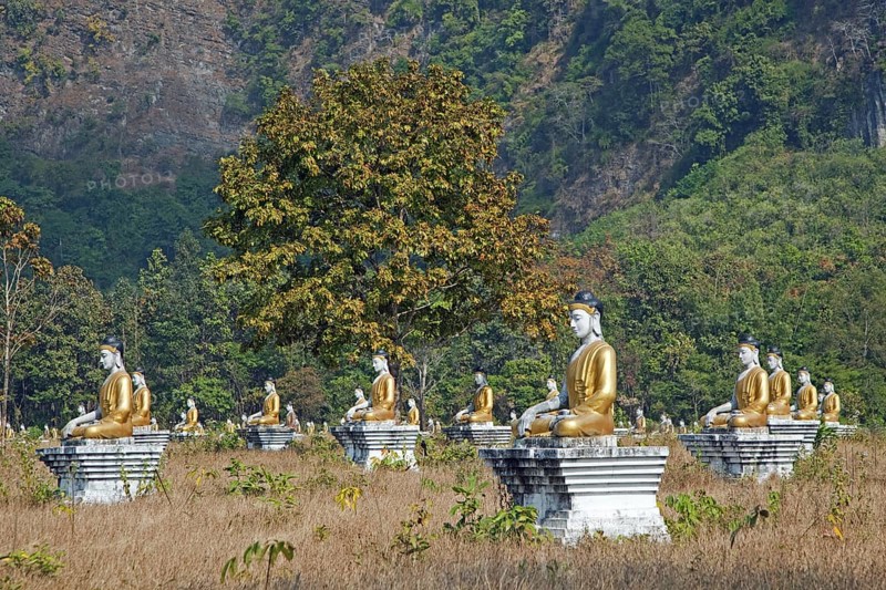 Garden with Buddha statues near Hpa-an