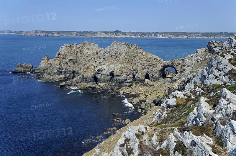 The rock formation chateau de Dinan at the Pointe de Dinan