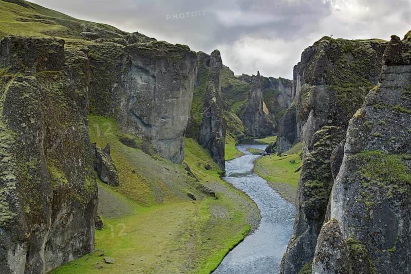 Fjaora river flowing through the Fjaorargljufur