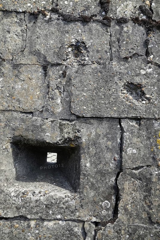 Bullet holes and loophole at the Dodengang