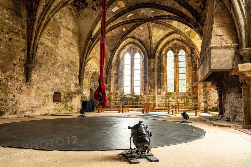 Beautiful interiors with cloth accordion show at the Abbaye de Beauport in the village of Paimpol